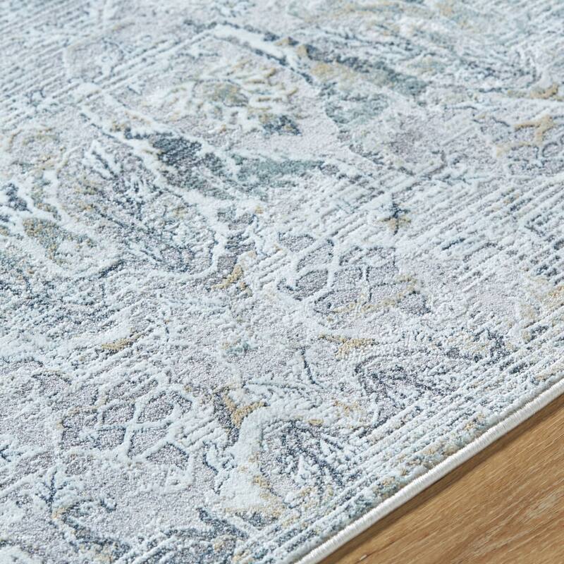 Livabliss Lorenz Traditional Area Rug