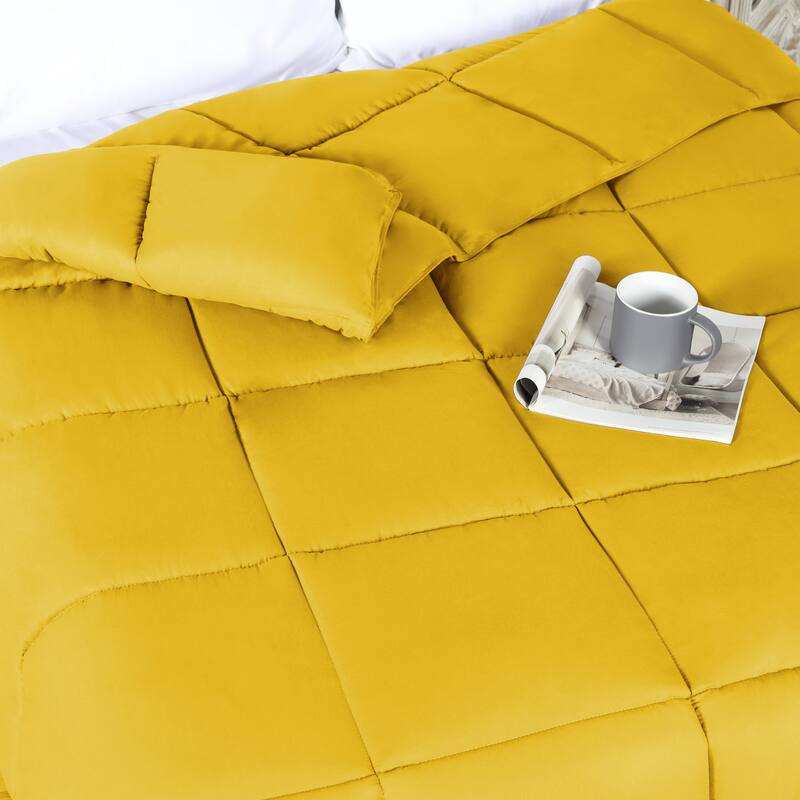 Superior Oversized All Season Down Alternative Reversible Comforter