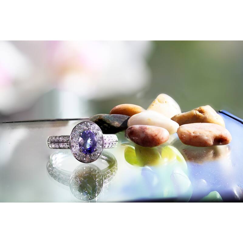 Auriya Platinum 1 1/8ct Rare Oval-Cut Blue Sapphire and 3/4ctw Halo Diamond Engagement Ring