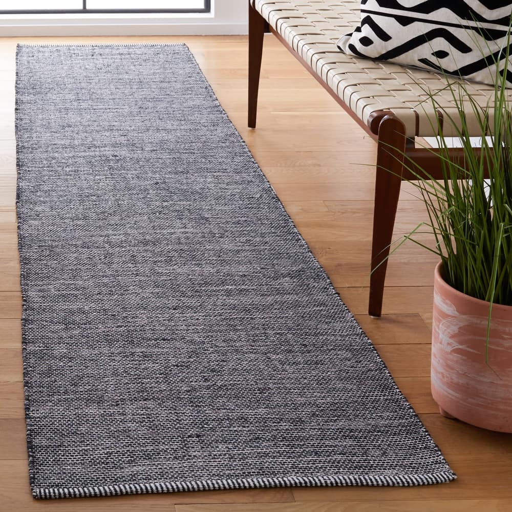 SAFAVIEH Handmade Montauk Lefka Casual Rug