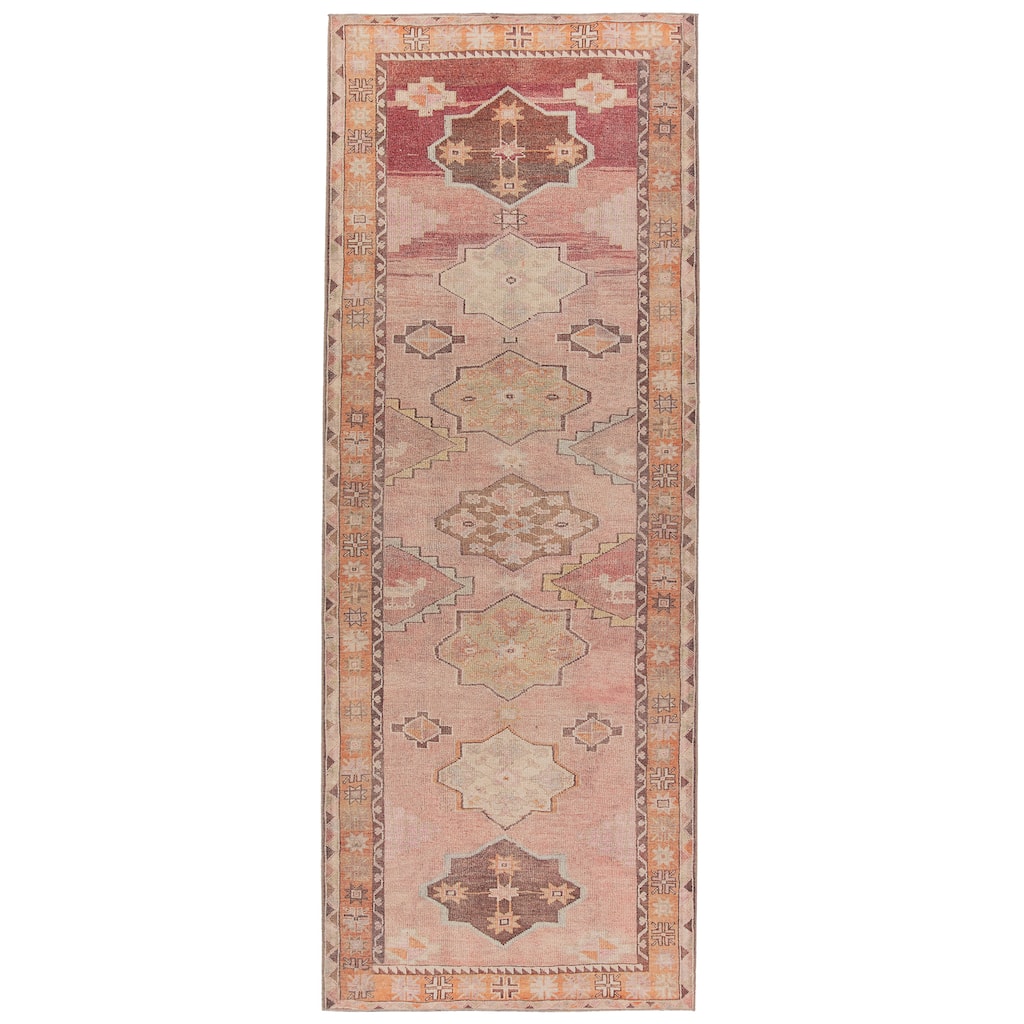 Jesse Machine Washable Medallion Area Rug