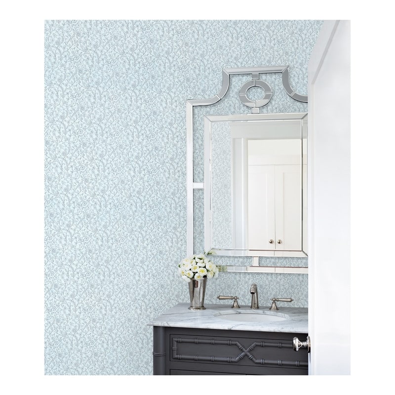 Lucky Day Caroline Trailing Vines Wallpaper - 21in x 396in x 0.025in