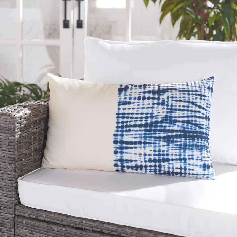 SAFAVIEH Viktorien 12 x 20-inch Rectangle Decorative Accent Throw Pillow