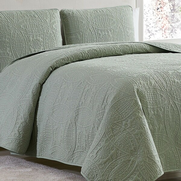 Green king hotsell blanket
