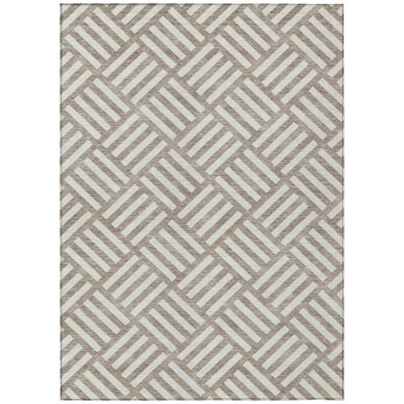 HomeRoots Geometric Transitional Rectangle Outdoor Rug