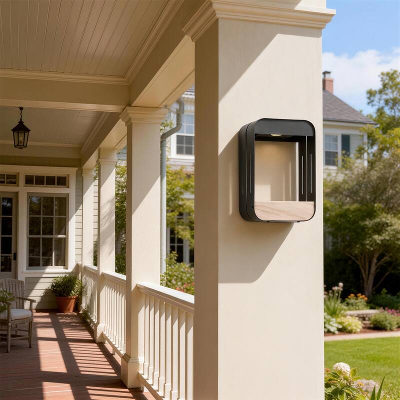 Modern Rectangular Iron Outdoor Wall Light - Single - Medium