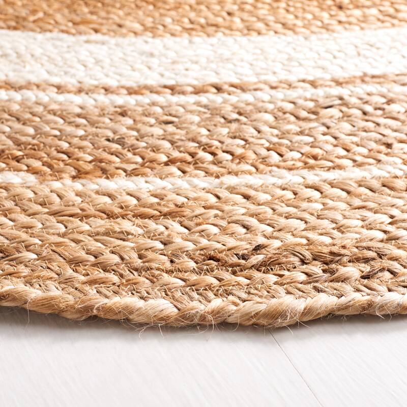 SAFAVIEH Natural Fiber Concetta Country Farmhouse Jute Rug