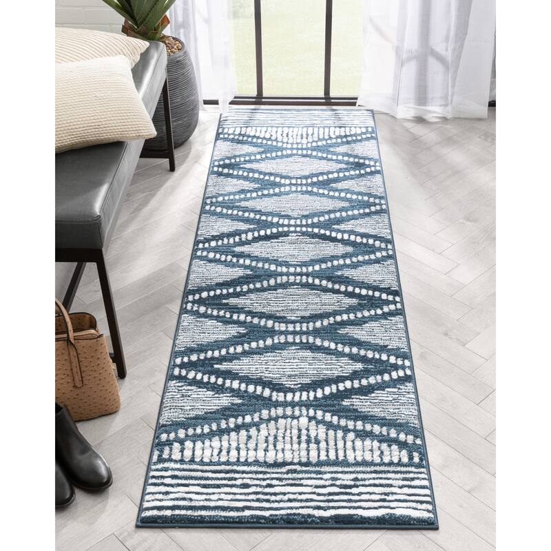 Well Woven Dulcet Aosta Tribal Diamond Pattern Area Rug