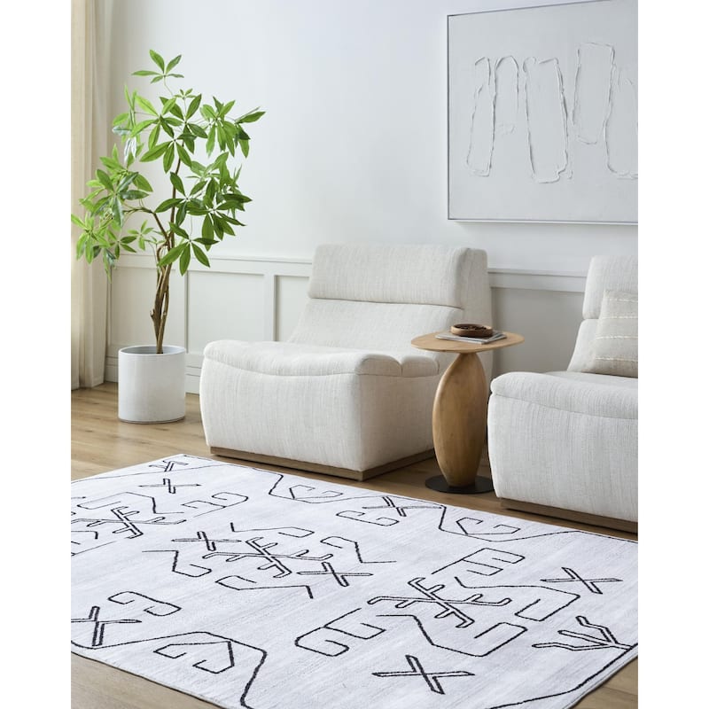 Livabliss Lavable Global Tribal Washable Area Rug - White/ Black - 3' 6" x 5' 6"