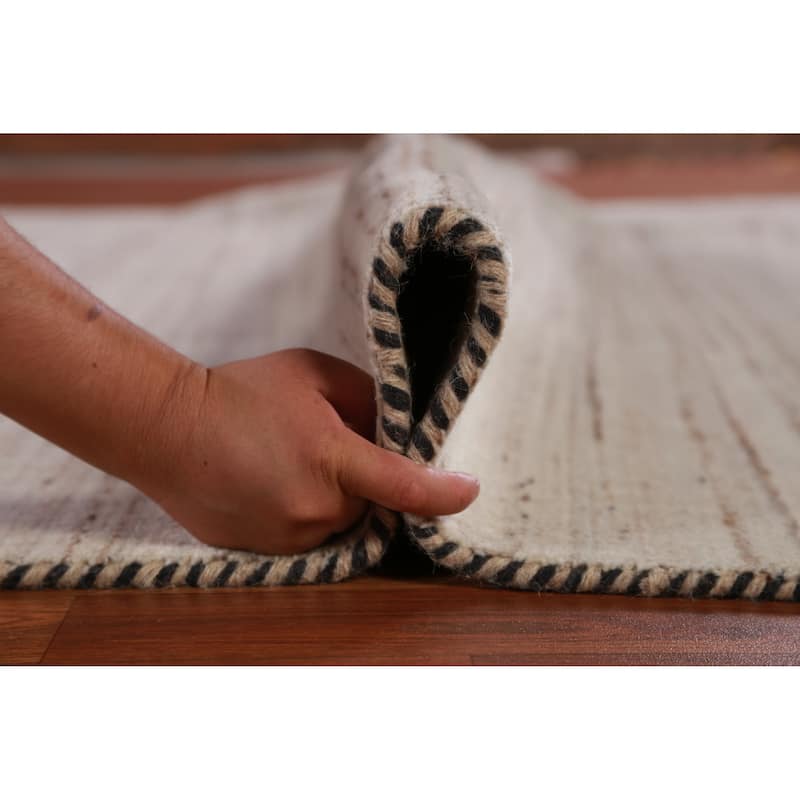 Hand Knotted Oriental 100% Wool Carpet Tribal Tribal Beige & Ivories Gabbeh Area Rug - 9' 9'' X 8' 2''