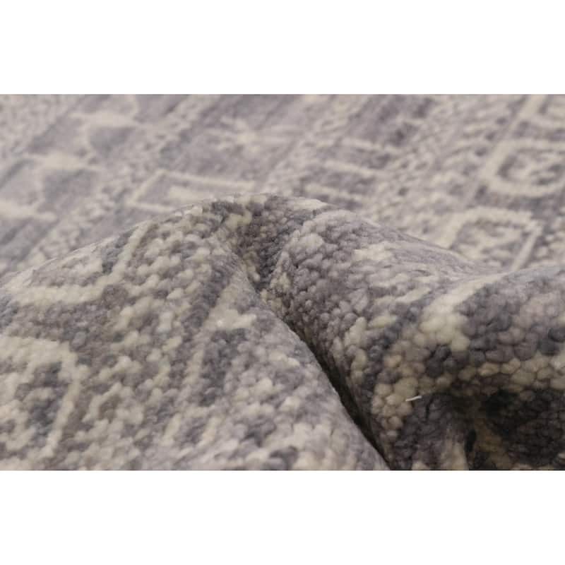 ECARPETGALLERY Hand-knotted Mystique Grey Wool Rug - 5' 2" x 8' 5"