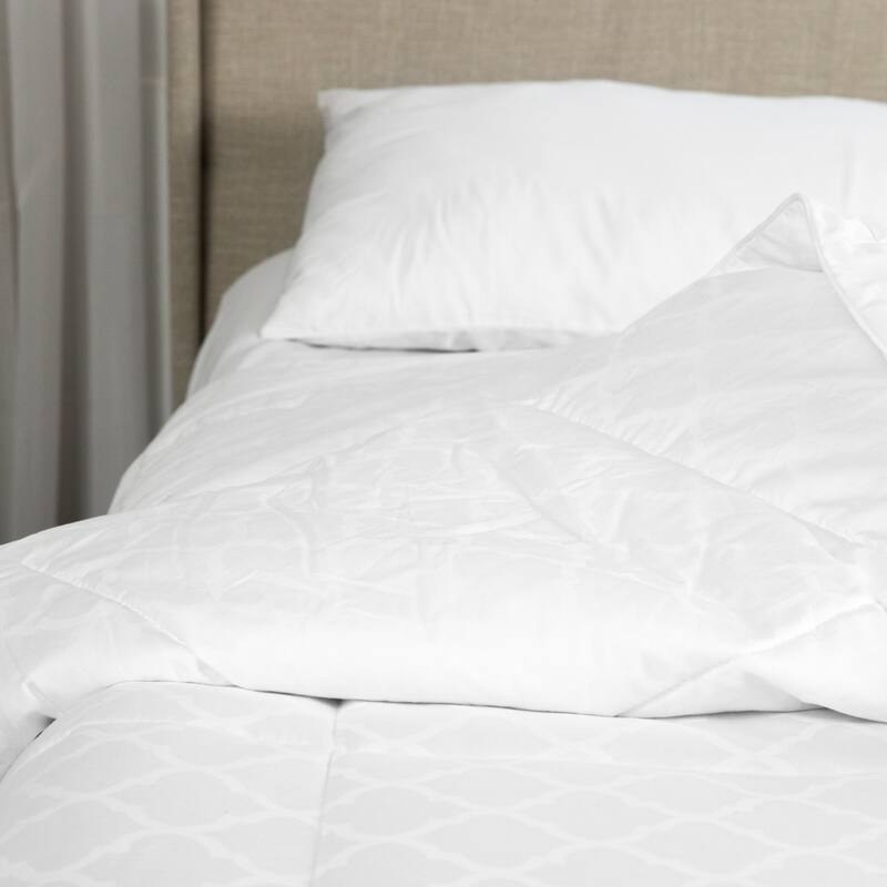 Tommy Bahama Get Cozy Oversized Comforter - Toss & Turn Comfort