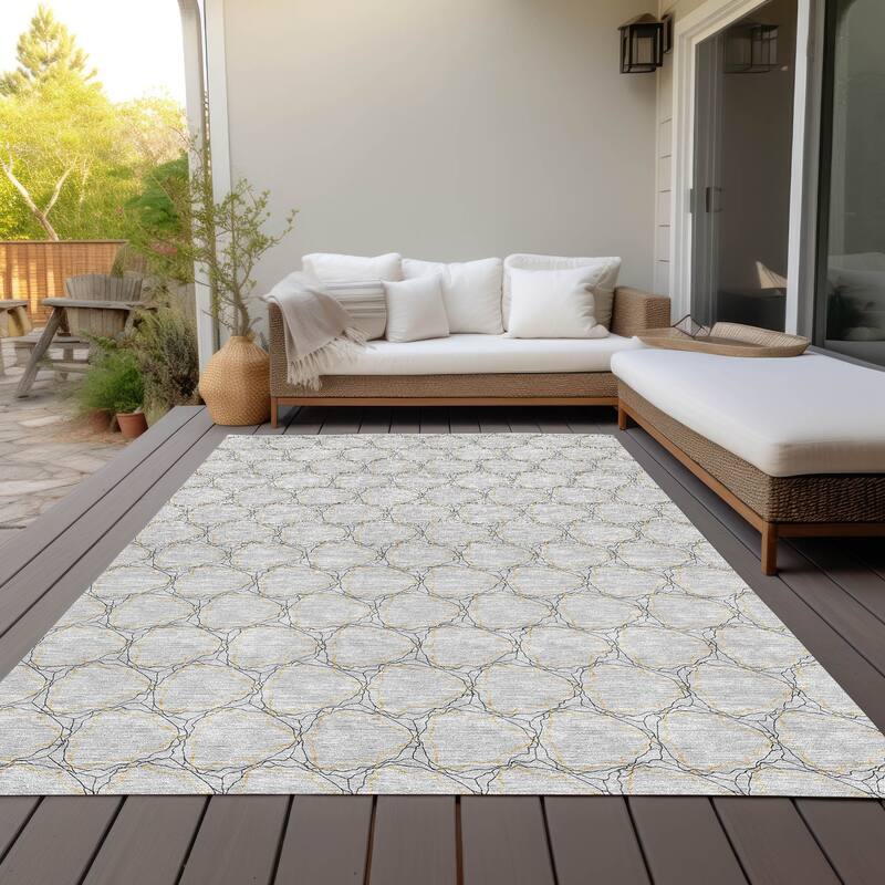 Machine Washable Indoor/ Outdoor Abstract Trellis Chantille Rug - Gray - 2'6" x 3'10"