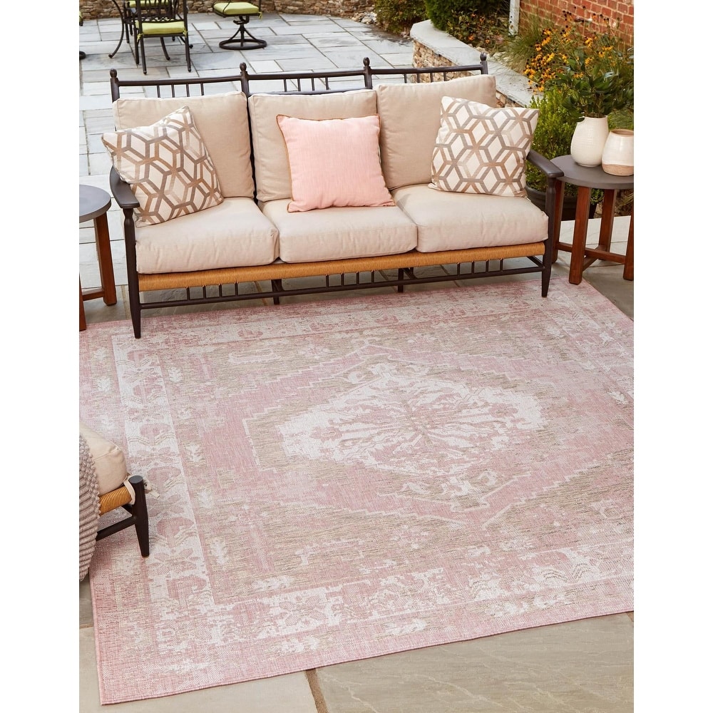 Outdoor Nirie Collection Area Rug