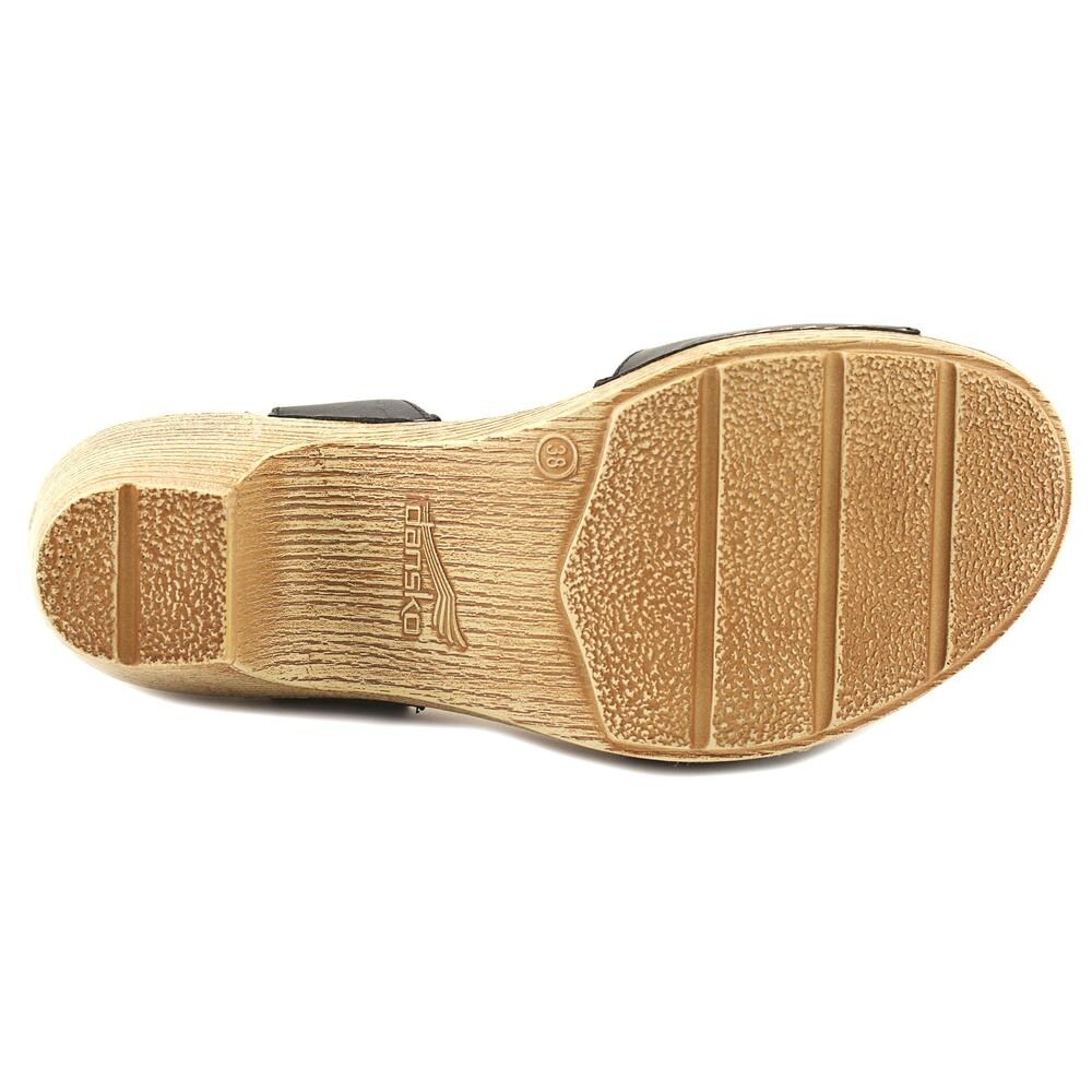 dansko matty