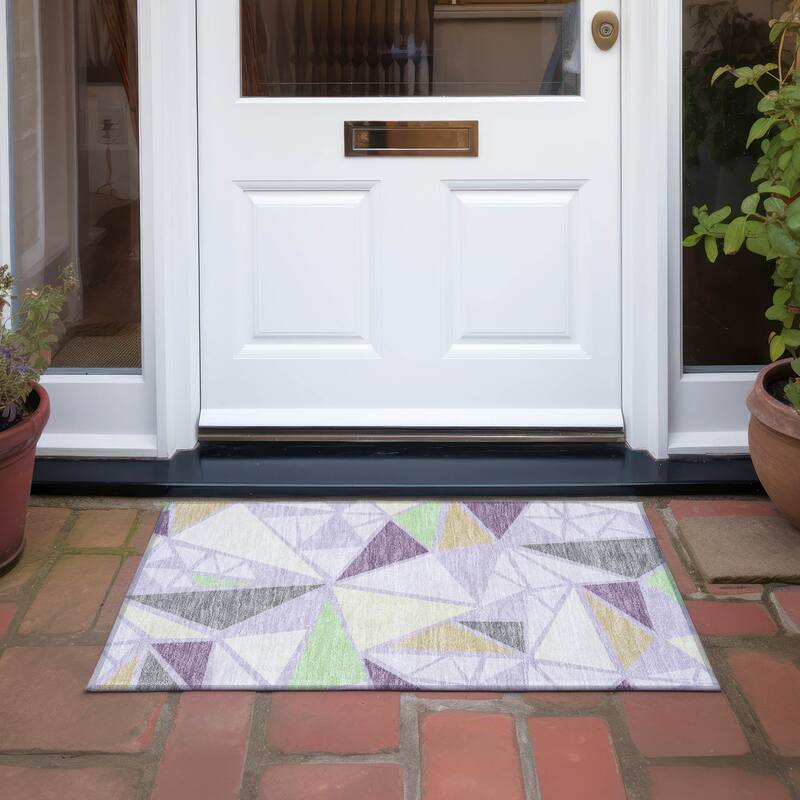 Machine Washable Indoor/ Outdoor Abstract Mosaic Chantille Rug