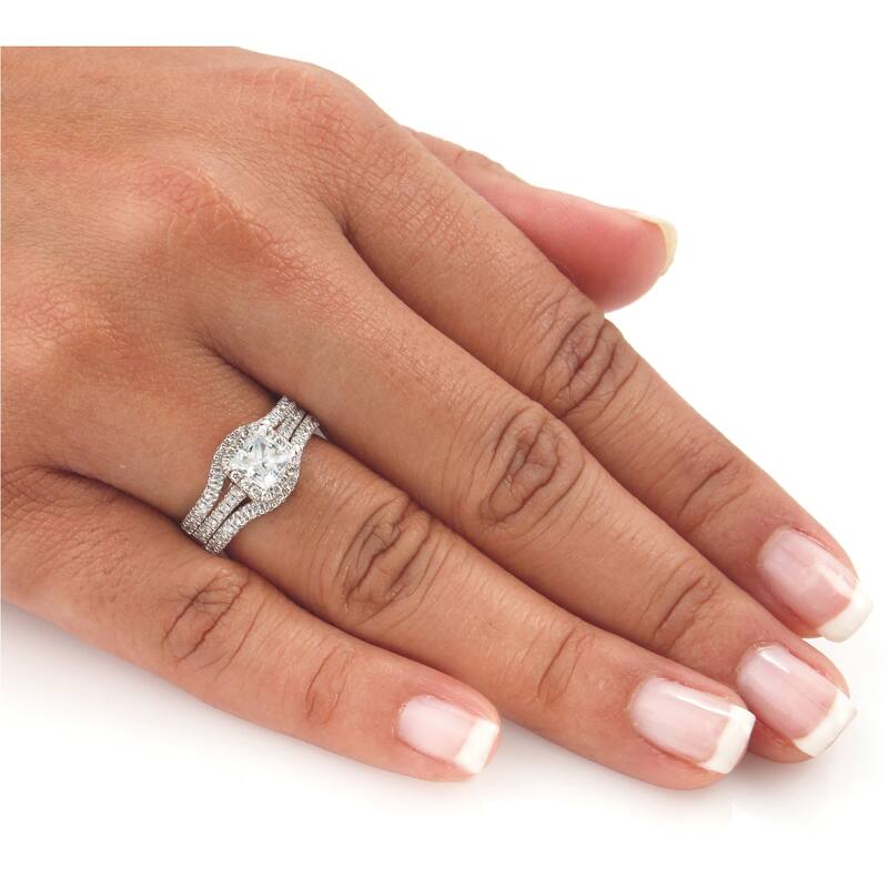 Auriya 1 1/2ctw Princess-cut Halo Diamond Engagement Ring 3pc Set 14k Gold