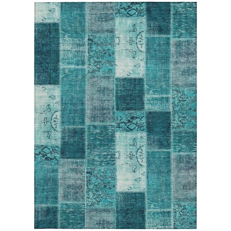 HomeRoots Patchwork Traditional Rectangle Outdoor Rug