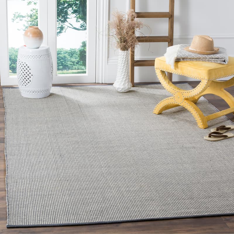 SAFAVIEH Handmade Flatweave Montauk Mariko Casual Cotton Rug - 8' x 10' - Ivory/Navy