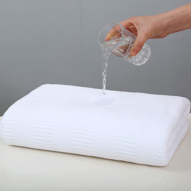 2 Pack Premium Jacquard Fleece Bath Towel, Velvet Highly Absorbent Towels 30"x60"