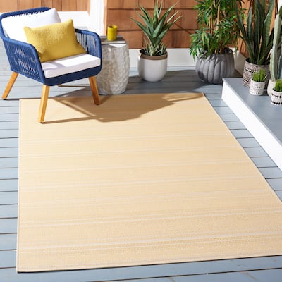 SAFAVIEH Courtyard Bernardete Indoor /Outdoor Waterproof Backyard Patio Rug