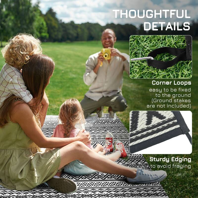 8' x 10' Outdoor Reversible Waterproof Straw Floor Mat with Carry Bag - 8' x 10'
