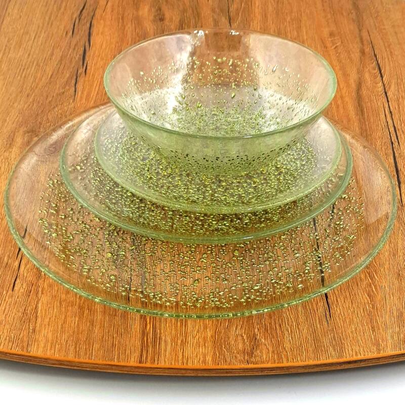 ISLA 16PC Dinnerware Set - 11" - Clear/Gold