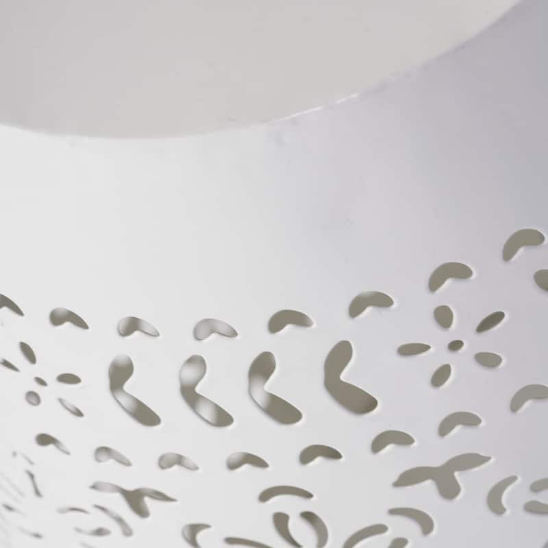 Christopher Knight Home Ruby Indoor/Outdoor 12-Inch Lace Cut Iron Side Table