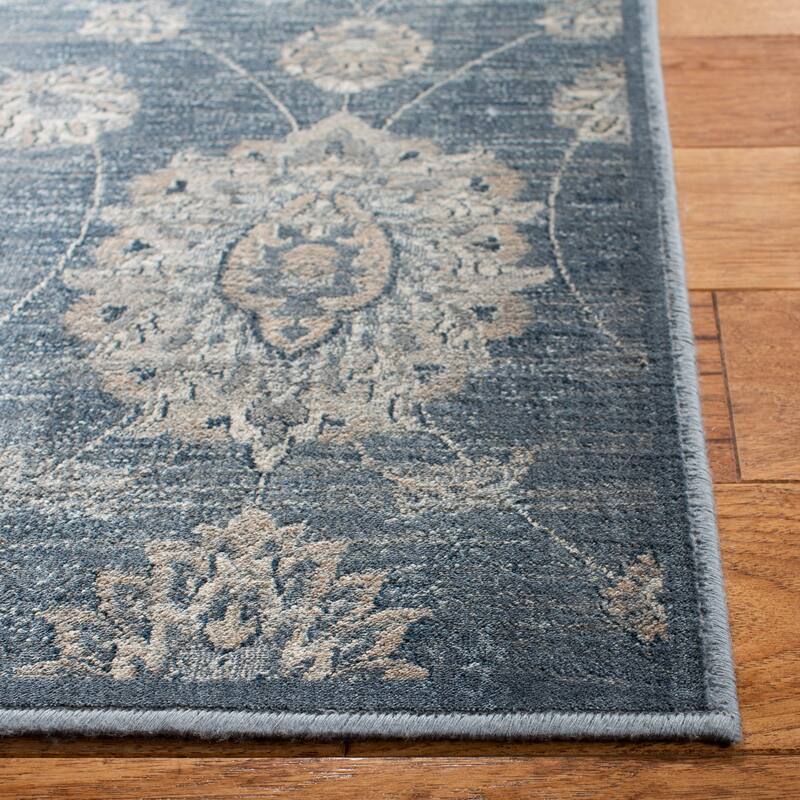 SAFAVIEH Vintage Jaimie Oriental Viscose Rug