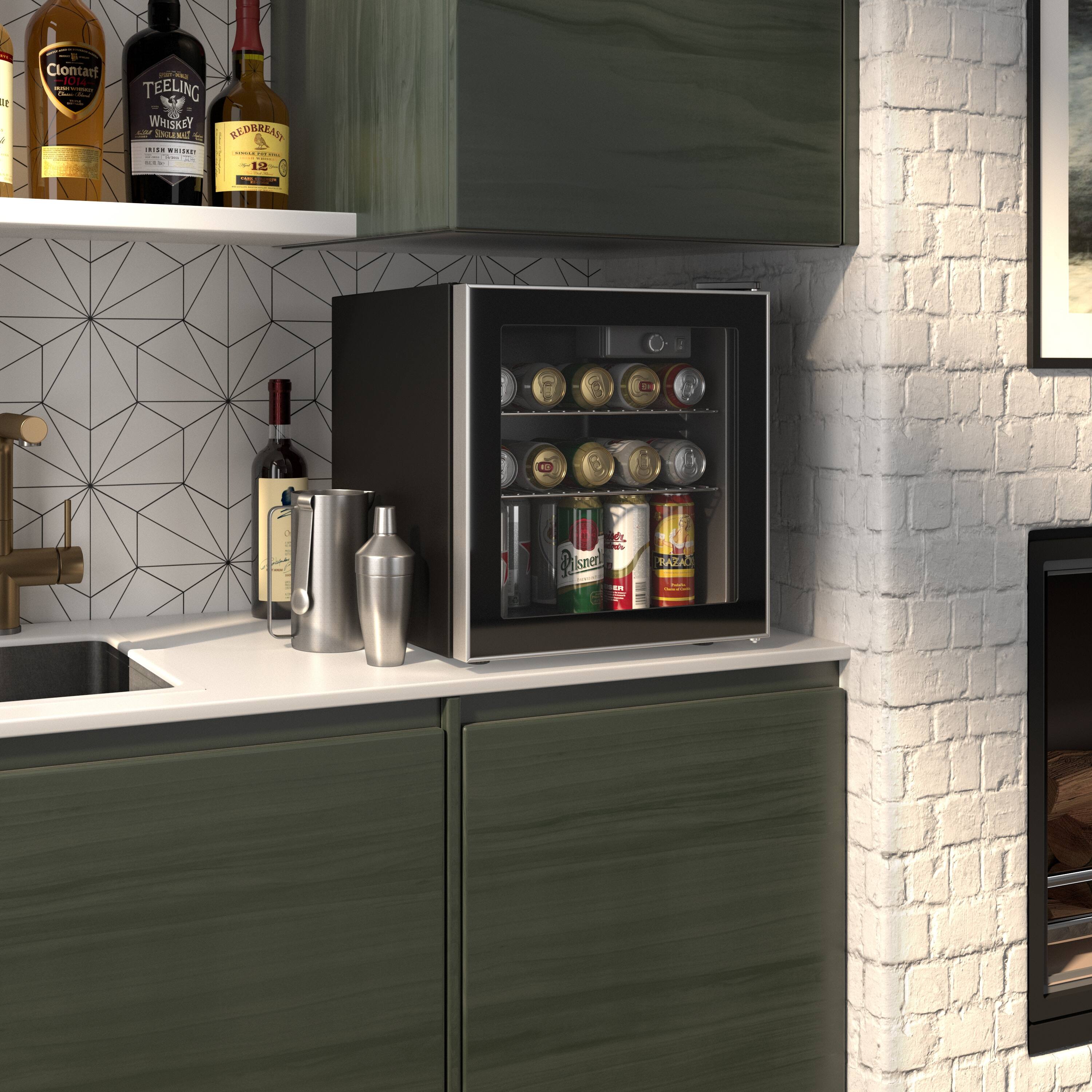 beer and wine mini fridge