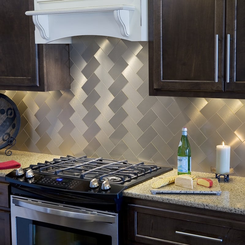 Aspect Peel and Stick Backsplash 3in x 6in Brushed Champagne Long Grain Metal Tile (8-Pack)