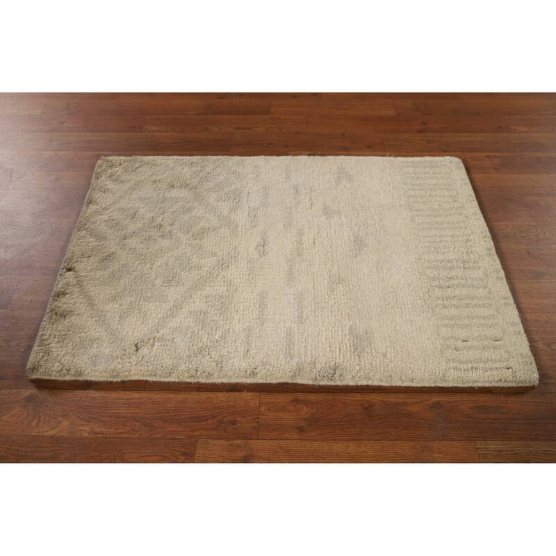 Moroccan Indian Accent Rug Handmade Foyer Wool Carpet - 2'0"x 3'0"