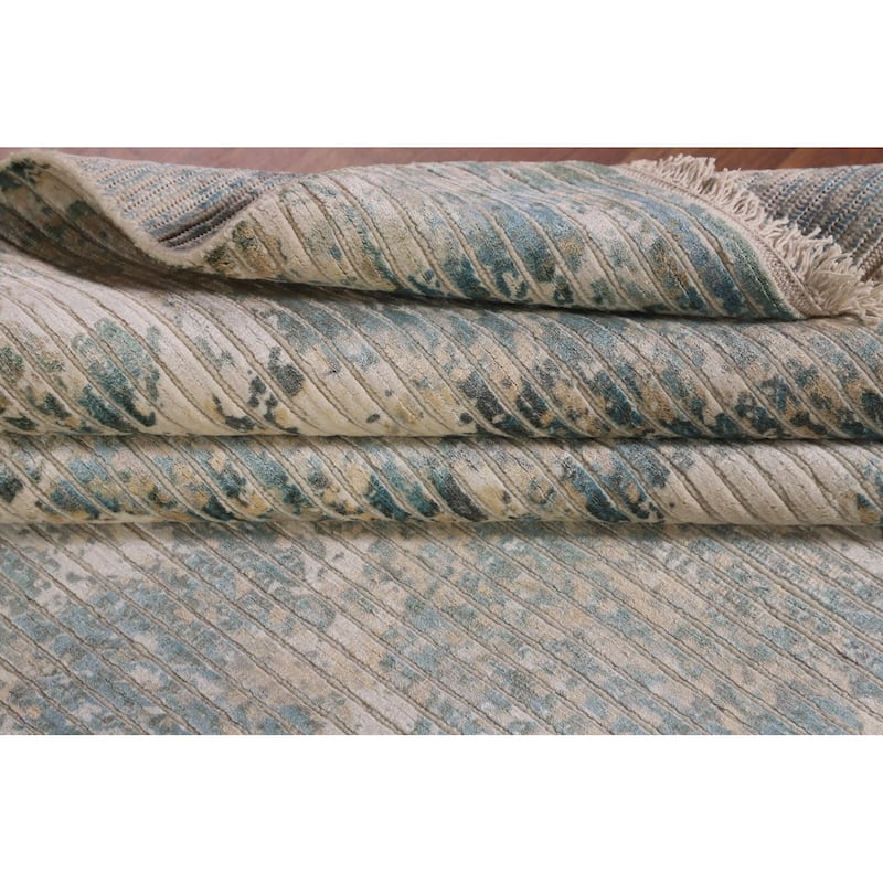 Striped Abstract Indian Area Rug Handmade Wool Carpet - 5'6"x 7'7"
