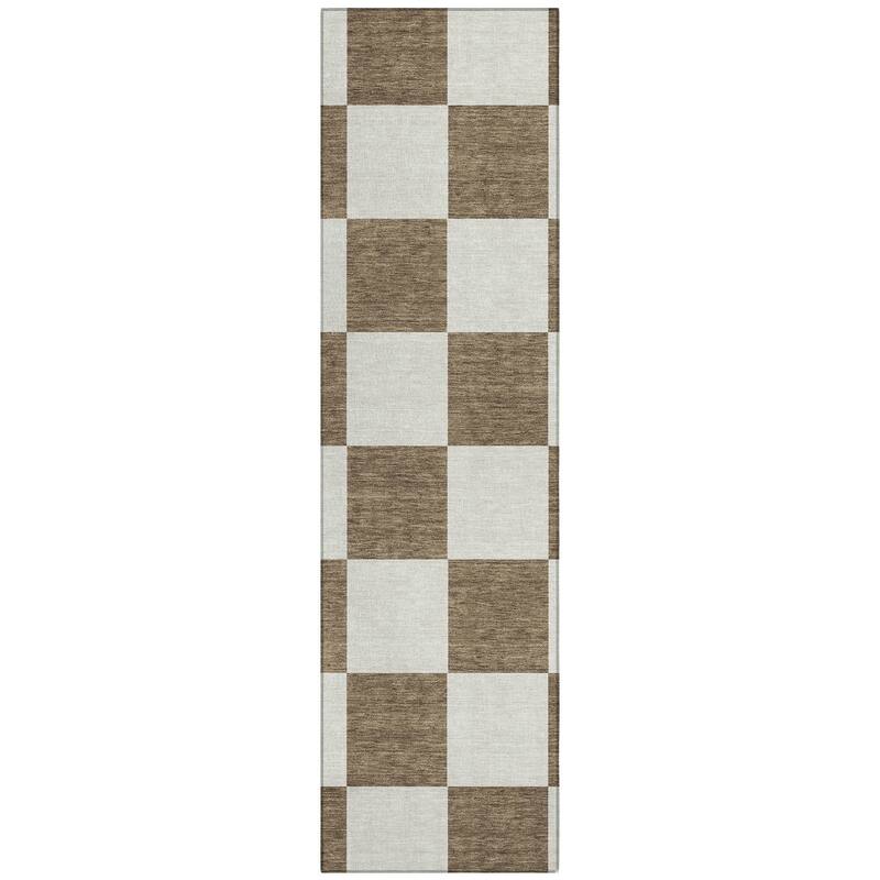 Machine Washable Indoor/ Outdoor Modern Checker Chantille Rug