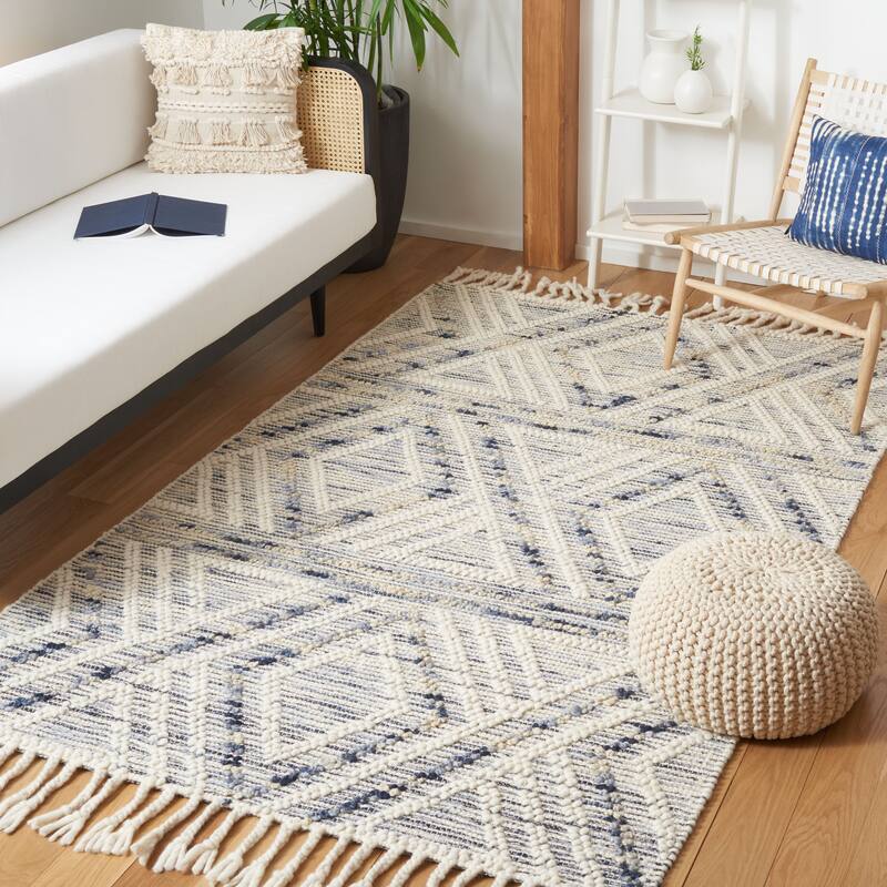 SAFAVIEH Handmade Natura Esterina Boho Jute & Wool Braided - 5' x 8' - Ivory/Blue - Rectangle