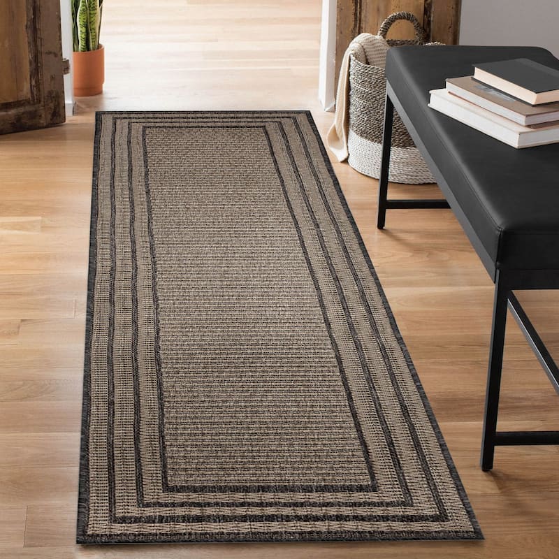 Liora Manne Monaco Striped Border Indoor/Outdoor Area Rug
