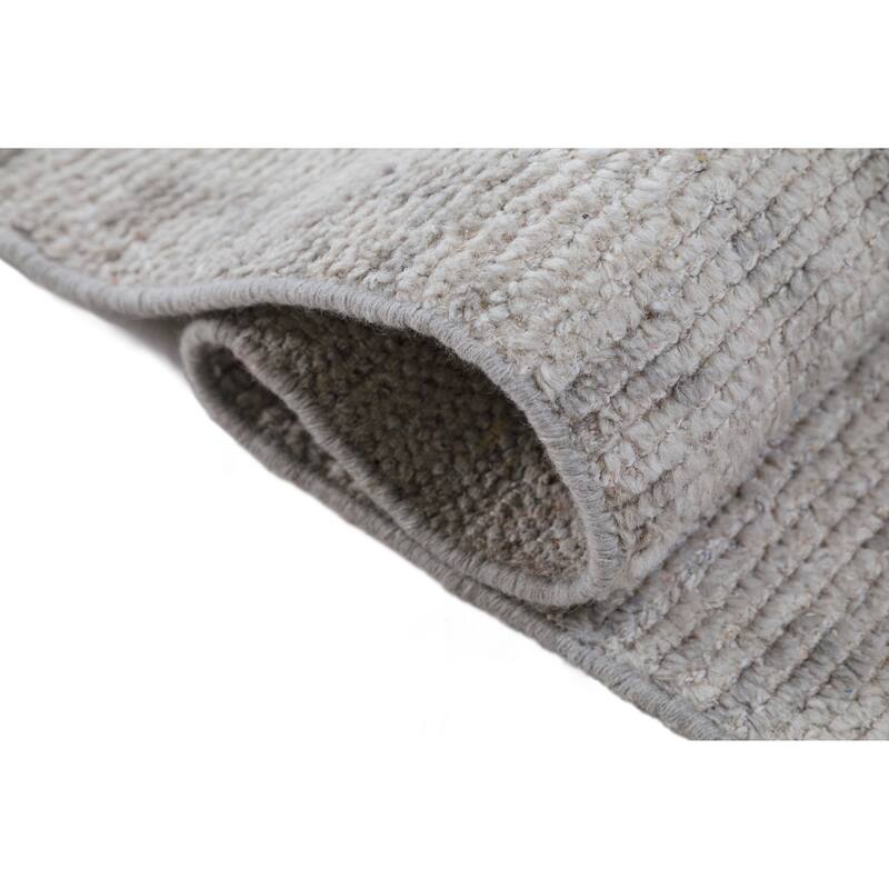 Terra by Obeetee Sienna Row Gray Rug