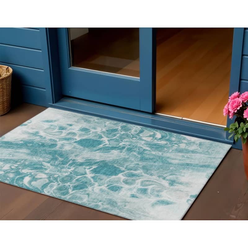 HomeRoots Abstract Transitional Rectangle Outdoor Rug - 3' x 5'