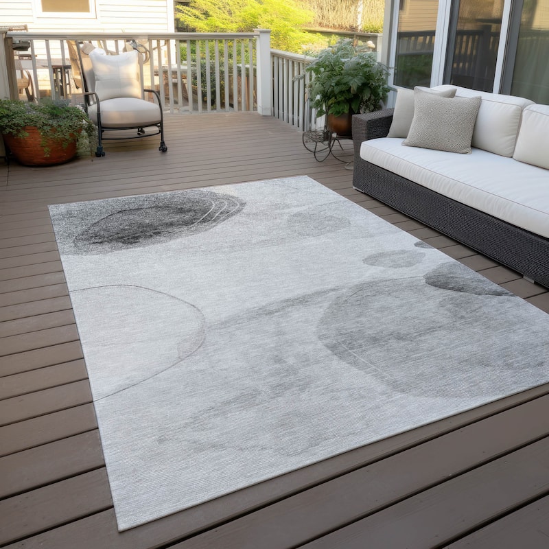 Machine Washable Indoor/ Outdoor Modern Chantille Rug
