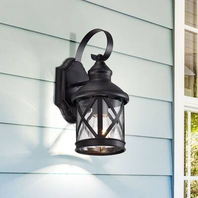 Traditional 1 Light Outdoor Wall Sconce in Matte Black Finish