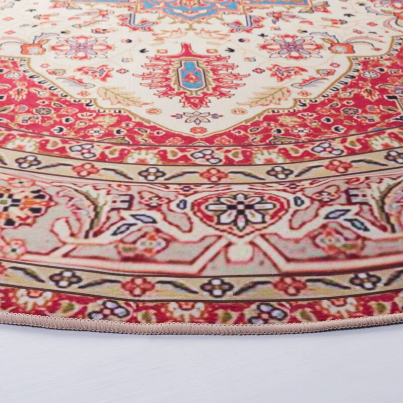 SAFAVIEH Tucson Machine Washable Slip Resistant Mazie Oriental Medallion