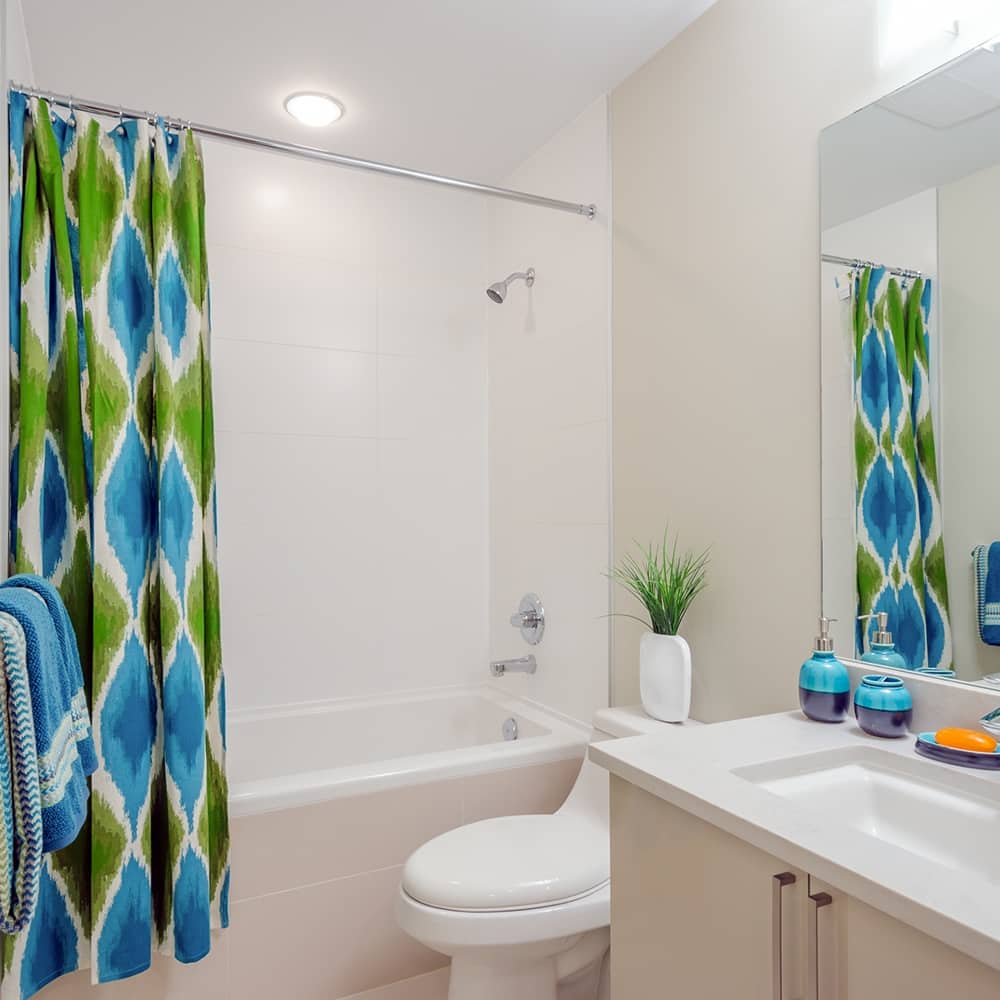 Design House Satin Nickel Classic Adjustable 42 to 72-inch Bathroom Shower Rod - Satin Nickel