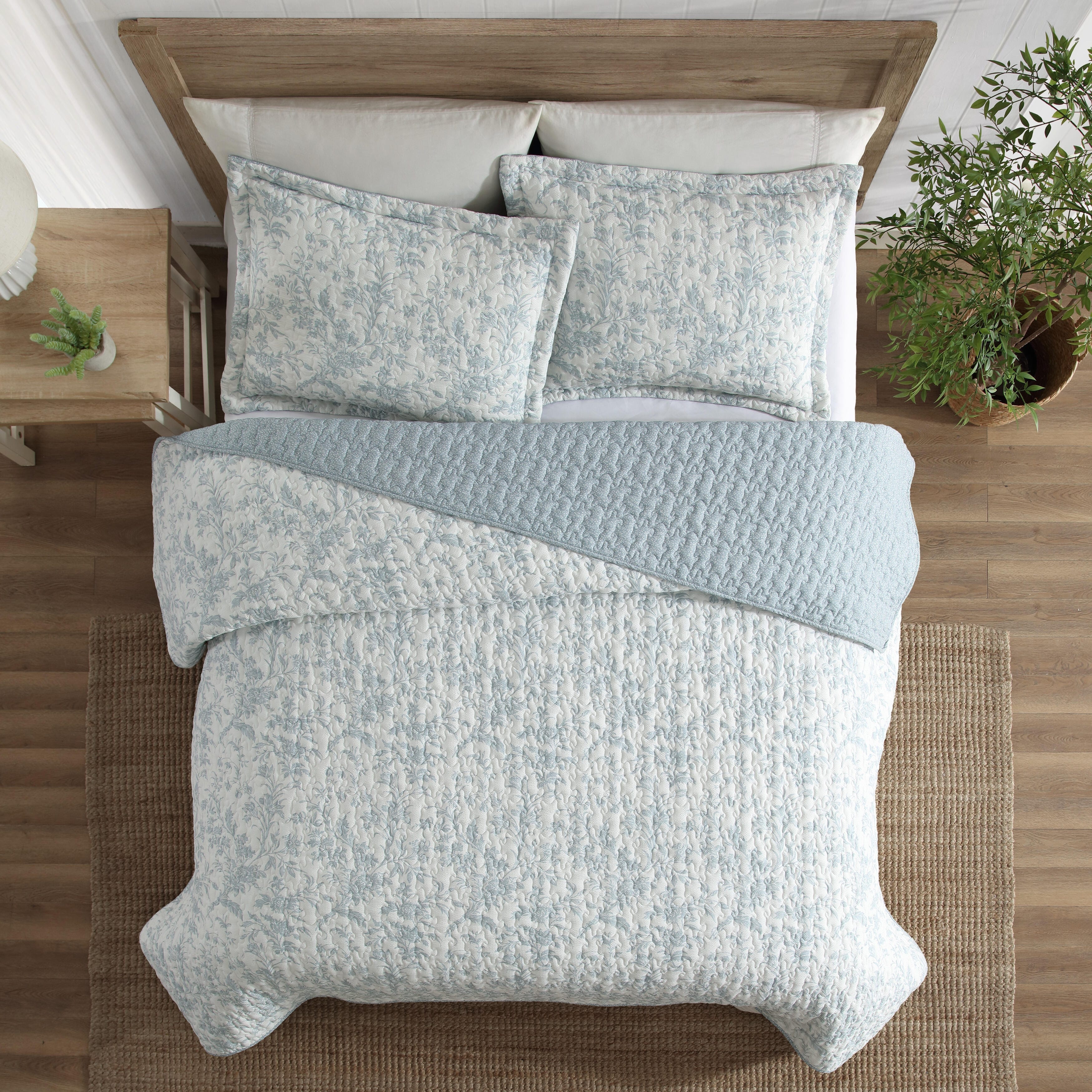 Laura Ashley Amberly Seersucker Blue Quilt Set - On Sale - Bed