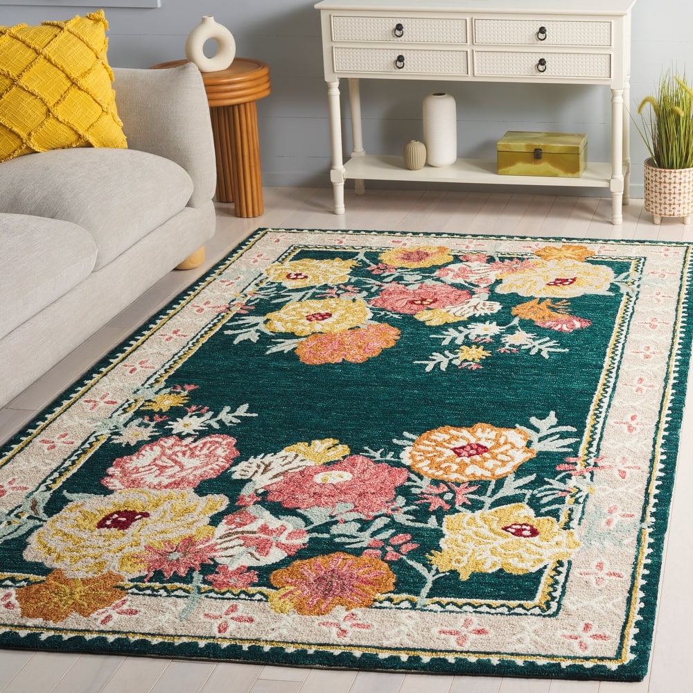 SAFAVIEH Handmade Jardin Pamina Floral Wool Rug