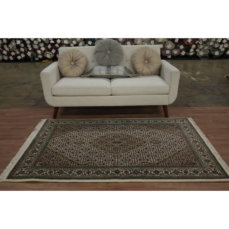 Hand Knotted Oriental 100% Wool Carpet Traditional Floral Beige & Ivories Tabriz-Mahi Area Rug - 6' 0'' X 3' 11''