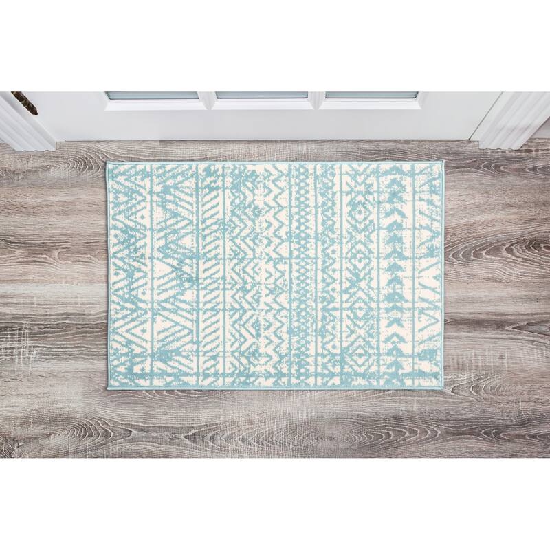 The Curated Nomad Midtown Geometric Distressed Bohemian Rug