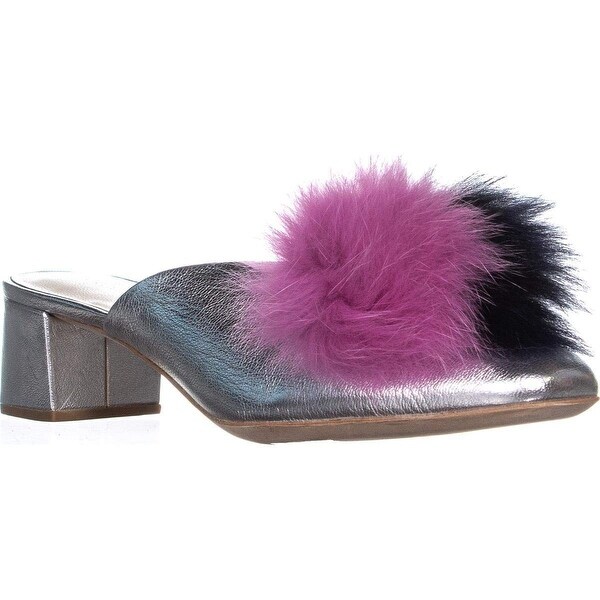 pom pom mules