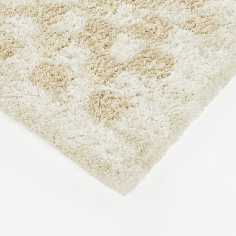 Bronte Organic Checkered Area Rug
