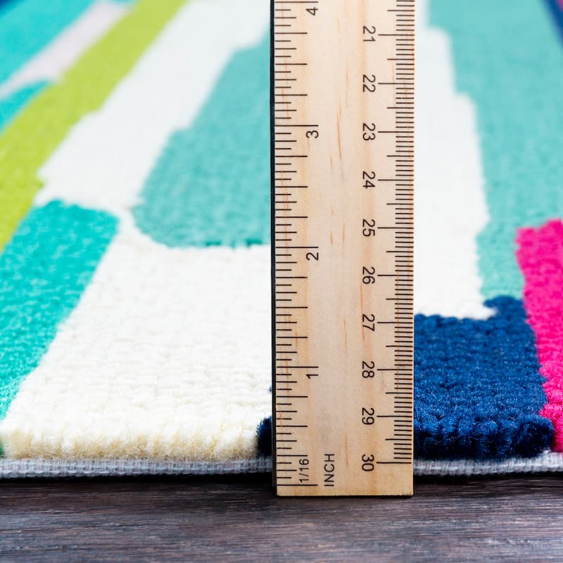 Ricarda Contemporary Indoor/ Outdoor Area Rug