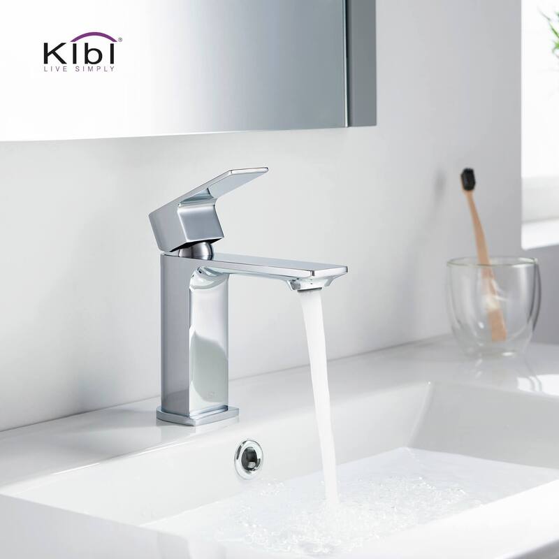 Lead-free Solid Brass Single Handle Bathroom Vanity Faucet with Hose